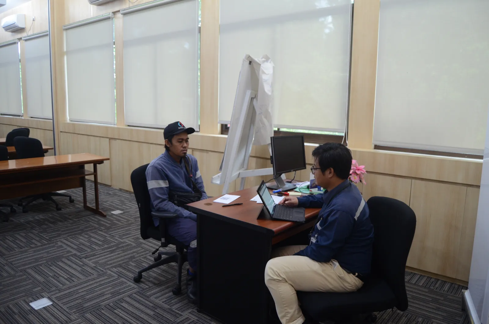 Pelaksanaan asesmen kompetensi dan uji mandiri peserta di ruang kelas (Dokumentasi 36) - Skema Sertifikasi Kompetensi BNSP: Pengoperasian Ketel Uap (Boiler) Berlisensi